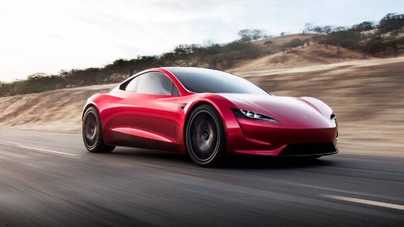 跳票八年，特斯拉 Roadster 仍在路上