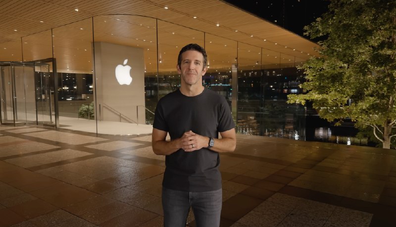 苹果新 CEO 召开员工大会：要造 AI 硬件、要留顶级人才，还要改变世界