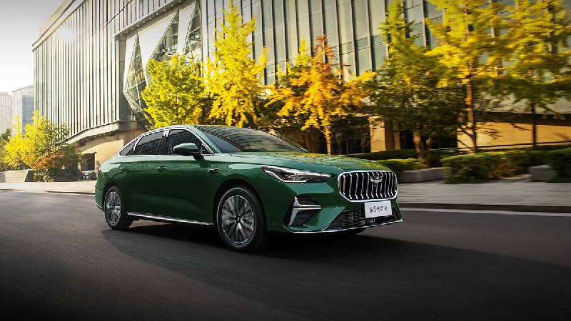 全新吉利帝豪 6.59 万元起，车长 4.8 米，吉利要把燃油车市场吃干抹净