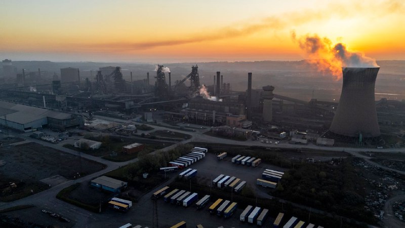 A Development Economist Returns to What He Left Behind