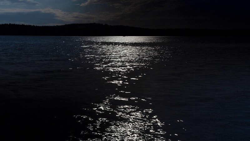 Space-going mirrors could offer daylight on demand