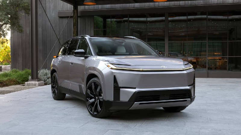 挥别燃油时代，全新丰田汉兰达彻底电动化！续航仅 500 公里