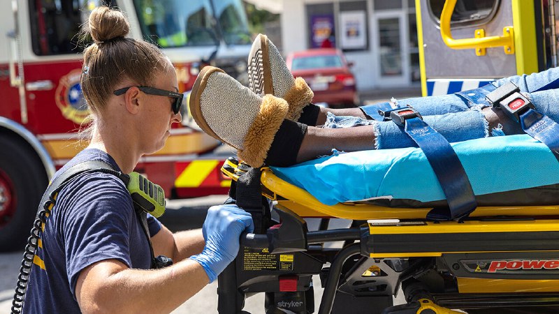 Two very different states take aim at soaring hospital prices