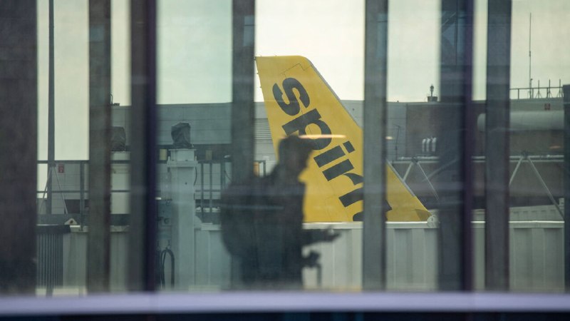 Airlines are grappling with dwindling supplies of jet fuel
