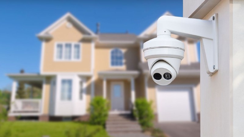 I Am Your Dad’s Nest Camera and I Am Ready for Shit to Go Down