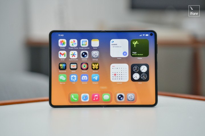 折叠 iPhone 最全爆料汇总：用过的都说好，但有两个大缺点
