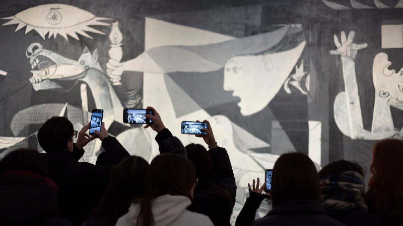 Where should Pablo Picasso’s “Guernica” be allowed to hang?