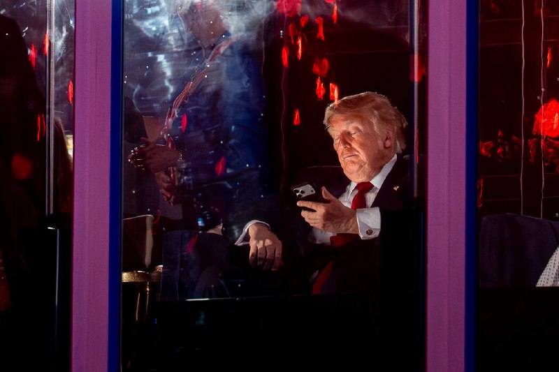 10小时60条社交媒体动态：特朗普的“现实”世界