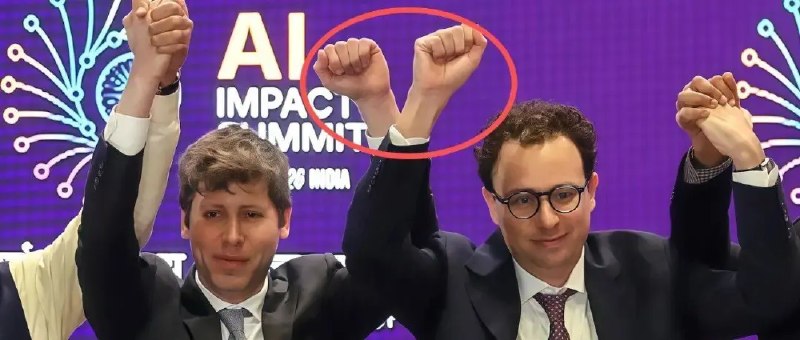 不到 24 小时，奥特曼的天塌了两次