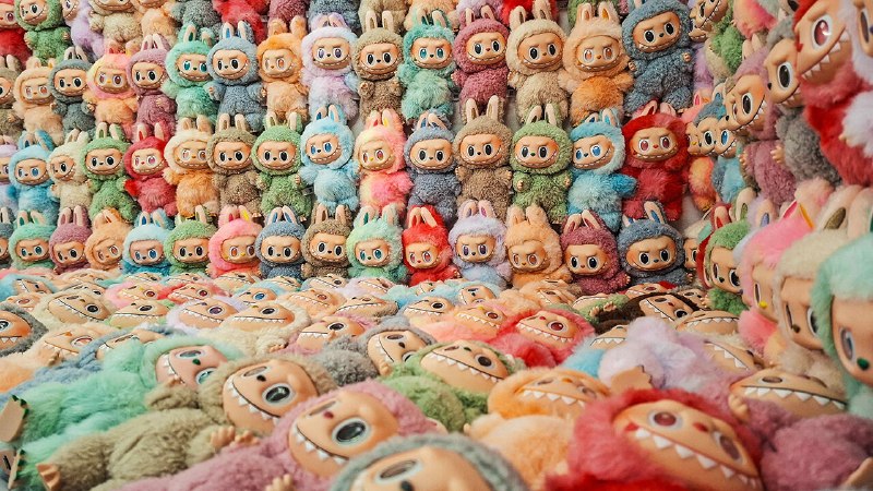 The staggering strangeness of the Labubu bubble