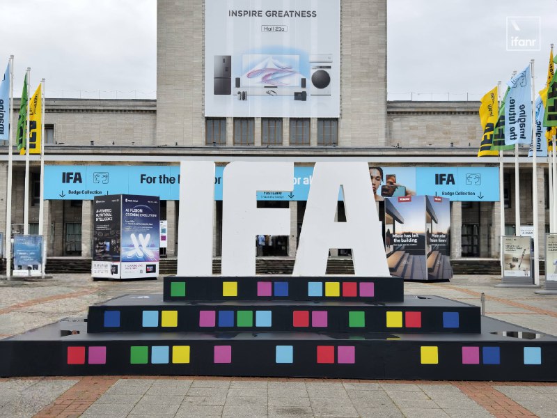 在家开的「坦克」、能烤披萨的 AI：德国的科技展，下料真猛……