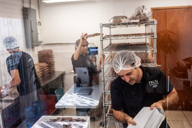 贸易混乱中，全球小企业重新审视美国市场