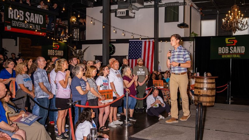 A Populist Revival in Iowa