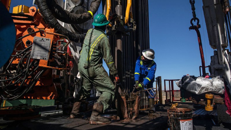 What if Donald Trump decided to ban oil exports?