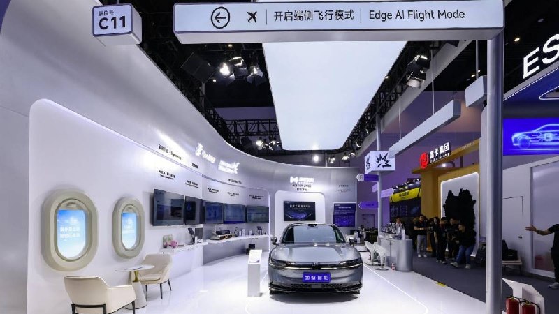 面壁智能 SuperMate 升级：智能座舱正在从语音助手走向端侧 Agent丨北京车展