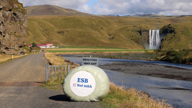 EU enlargement hits an Icelandic snag
