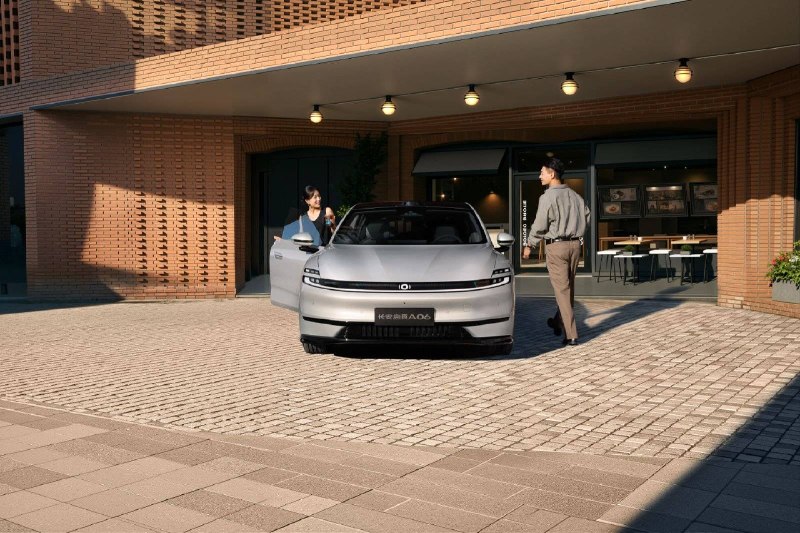 长安启源发布了 2 款新车：A06 补强主流家轿市场，Q05 争夺家用纯电 SUV 增量空间