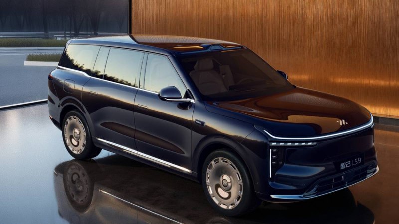 预售 33.59 万元起，可以选配「淋浴」套件的智己 LS9 把上汽家底掏空了