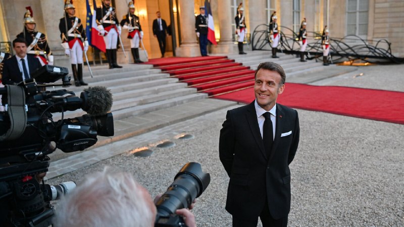 A scramble ahead of France’s presidential election