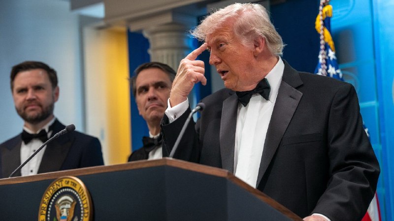 A gunman storms Donald Trump’s dinner with the press