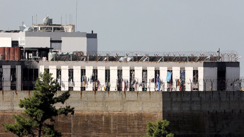 A grubby amnesty law highlights Lebanon’s sectarian divides