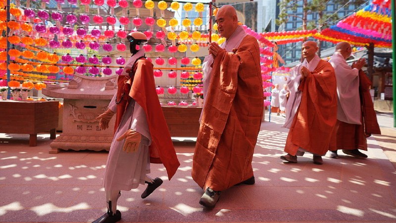 How South Korean Buddhists are trying to stay relevant