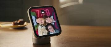 苹果为「家」开场，果然家庭 AI 还是绕不开「语音+屏幕」