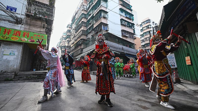 The Chinese economic experiment that failed