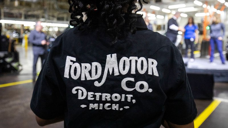 America’s carmakers cannot escape Chinese EVs for ever