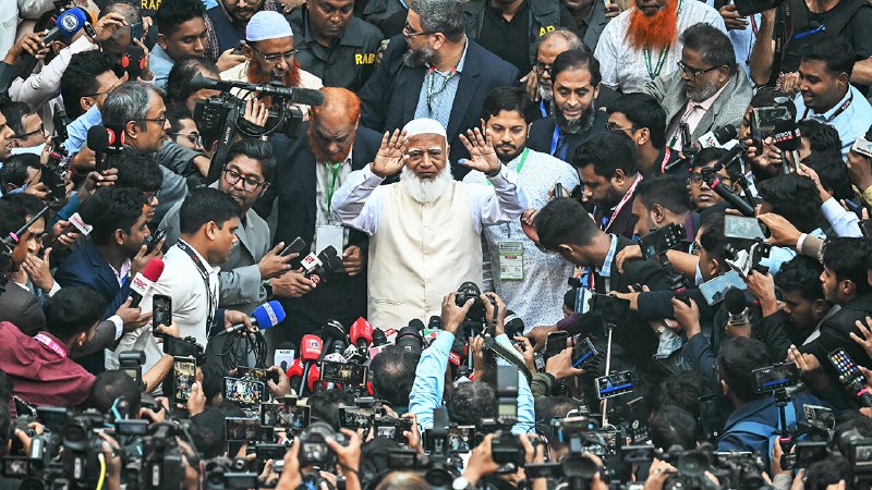 Islamists woo Bangladesh with everything but Islam