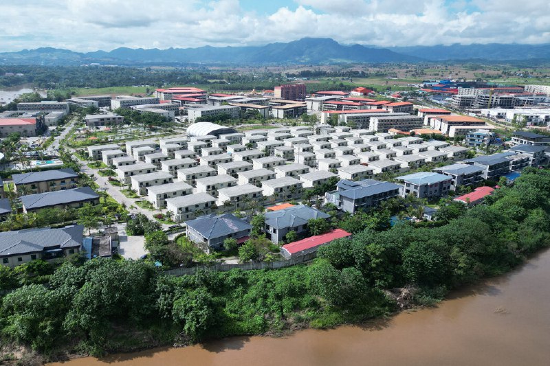 缅甸军政府突袭妙瓦底KK园区，斩草除根是还是作秀？