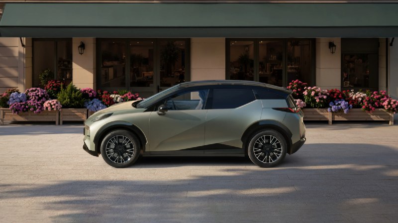 14.58 万起，焕新极氪 X：一台更精致的「领克 Z20」