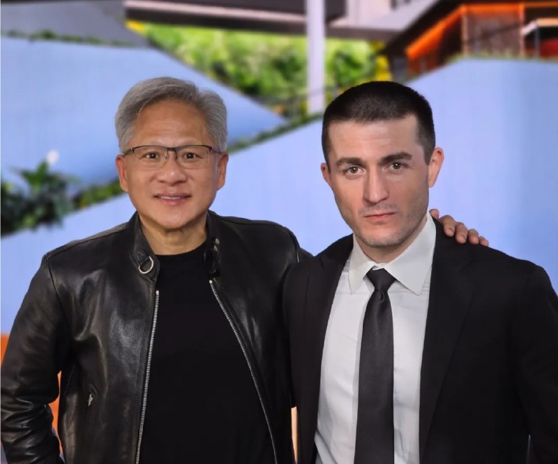 黄仁勋回应一切：木匠、水管工看到 Al 应该最兴奋