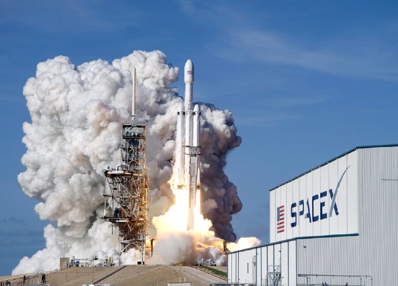 SpaceX真的值1.77万亿美元吗？