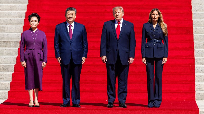 America’s and China’s leaders indulge in pageantry as crises mount