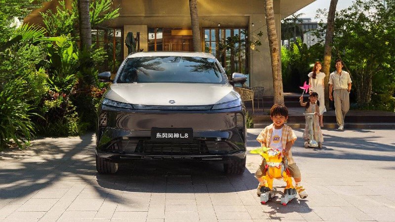 对标比亚迪宋 L DM-i，东风风神新混动 SUV L8 预售 12.99万元起