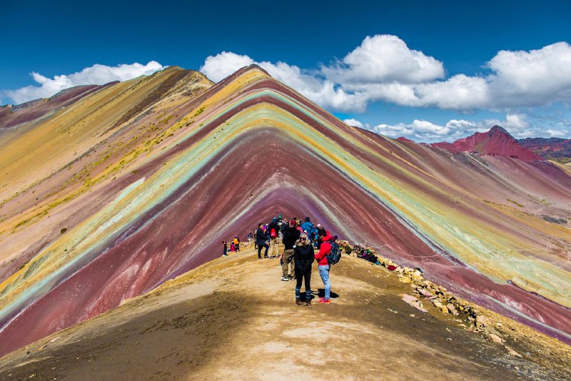 让 AI 帮我制定假日旅游路线，很完美，除了目的地不存在