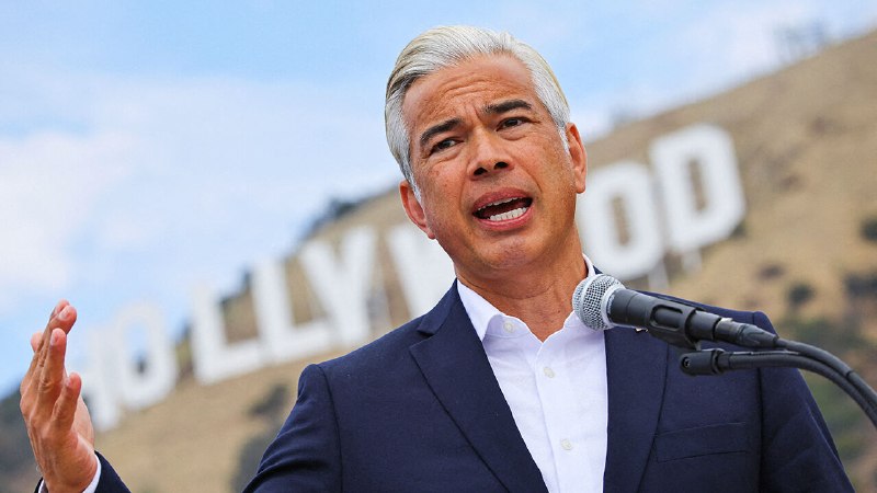 Democrats challenge a big Hollywood tie-up