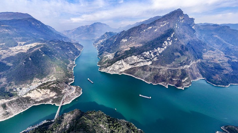 China’s mightiest river is coming back from the brink