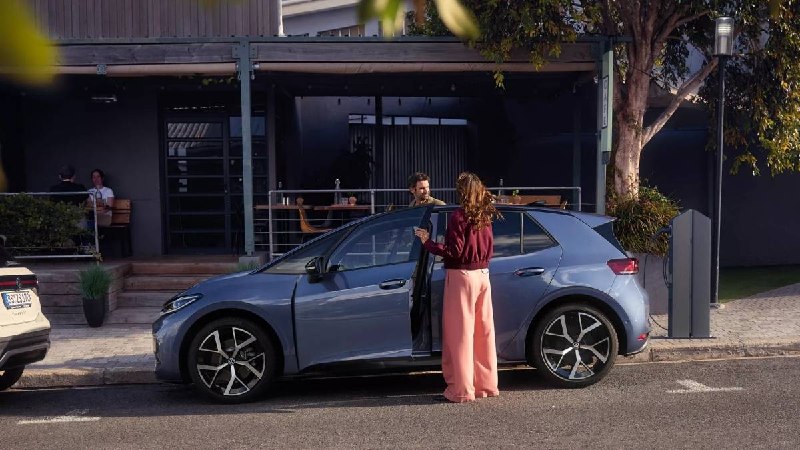 迟到六年，大众 ID.3 Neo 终于改掉「反人类」设计，可惜时代不等人