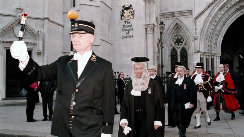 The City of London honours an ancient pact