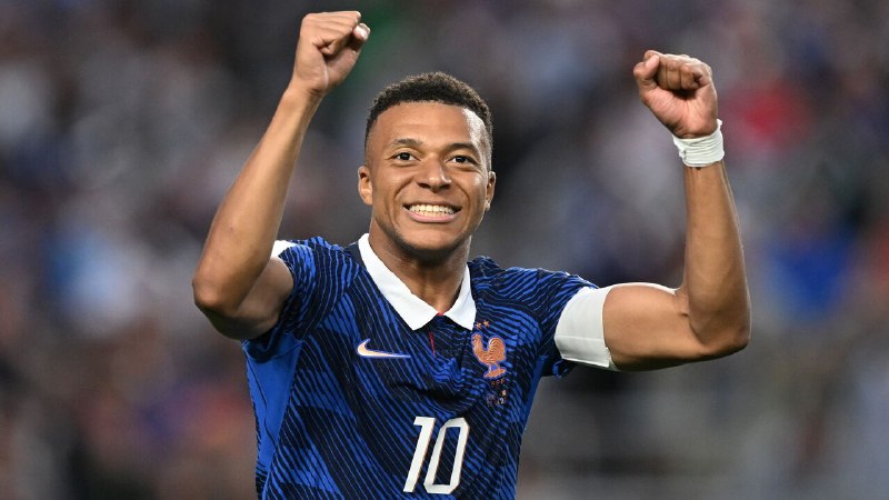 Messi, Mbappé, Ronaldo: this World Cup belongs to the superstars