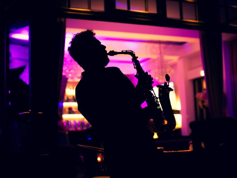 线下活动｜听完这首，不再 Emo：Leon x 少数派萨克斯音乐奏享会 - 少数派