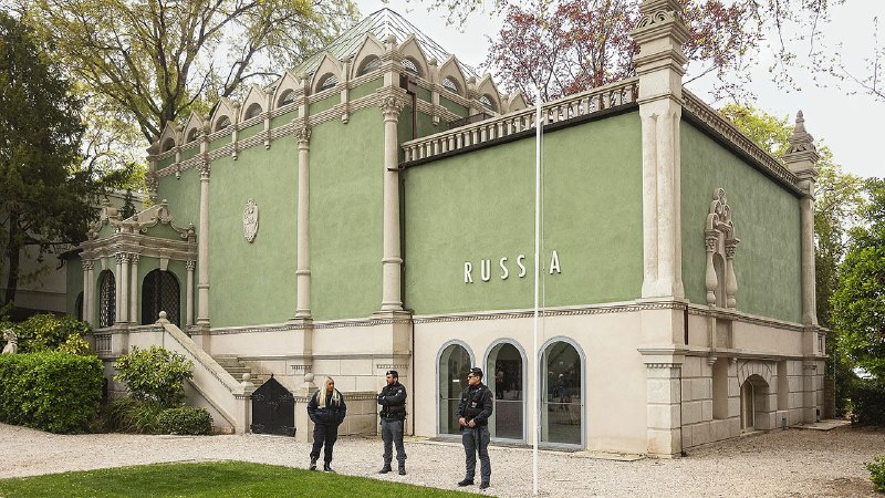 Russia should not be welcome at the world’s top art show