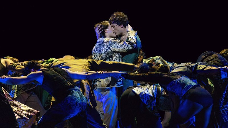 How “Oscar” Stages the Sad, Sordid Decline of Oscar Wilde