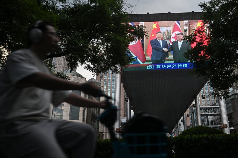 习近平与金正恩会面，寻求重塑对平壤影响力