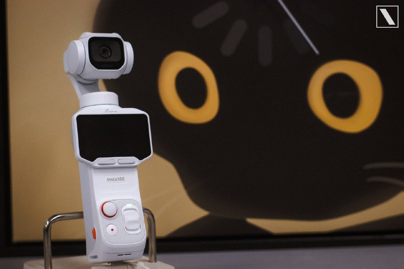 首发｜我用了一个月的影石 Luna Pro，也许真能和「前辈们」掰掰手腕