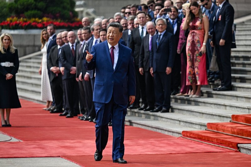 特朗普为何淡化中美竞争、“讨好”习近平