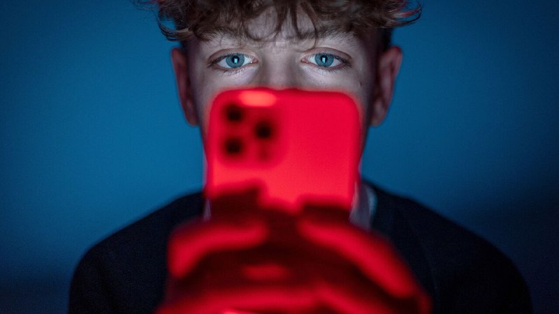 A kids’ social-media ban would be a bad parting gift from Keir Starmer