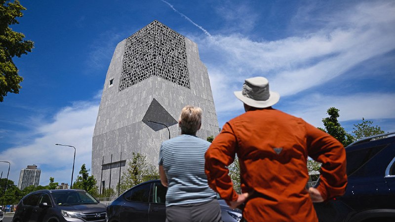 Barack Obama has built a monument to himself